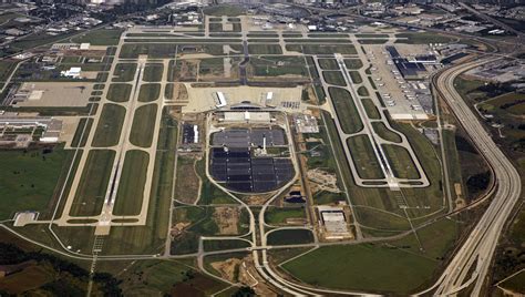 Ind airport - Home of the world's second largest FedEx Express operation and the nation’s eighth-largest cargo facility, IND is committed to becoming the airport system of choice …